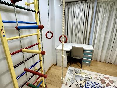 квартира за адресою Метрологічна вул., 15