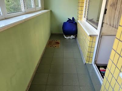квартира по адресу Кловский спуск, 18
