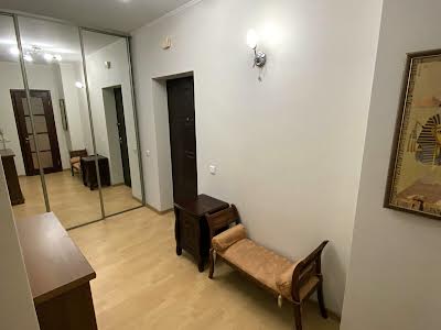 квартира по адресу Раисы Окипной ул., 8