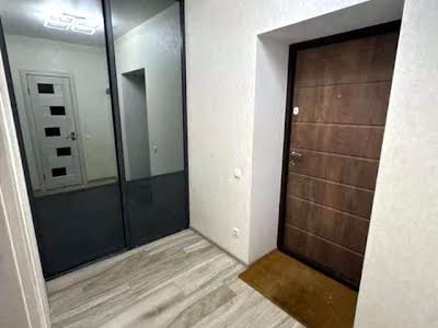квартира за адресою Машинобудівників вул., 31