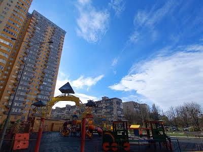 квартира за адресою Юрія Кондратюка вул., 3