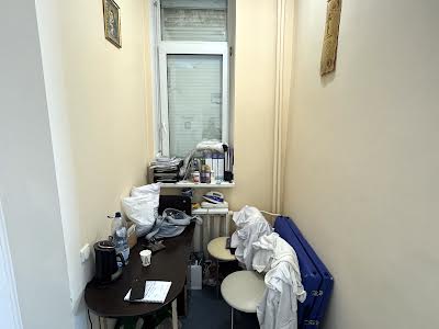 комерційна за адресою Київ, Академіка Булаховського вул., 5-В