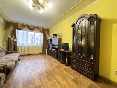 квартира по адресу Михаила Лушпы просп., 10