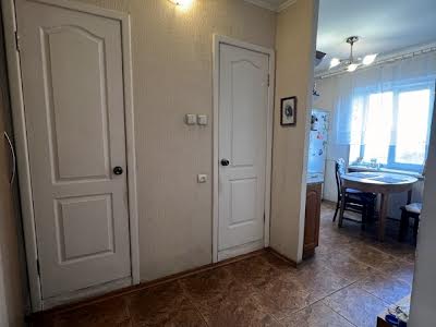 квартира за адресою Підлісна вул., 2