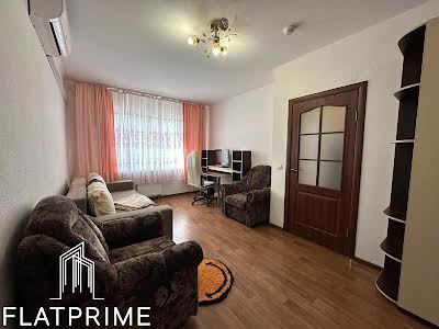 квартира по адресу Софии Русовой ул., 7