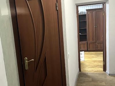 квартира за адресою Леся Курбаса просп., 15