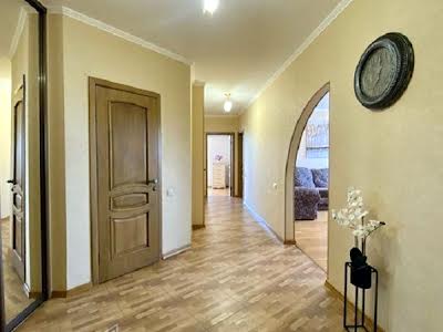 квартира за адресою Науки просп., 80-А/73