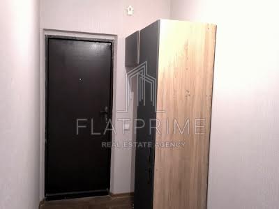 квартира за адресою Ревуцького вул., 54б