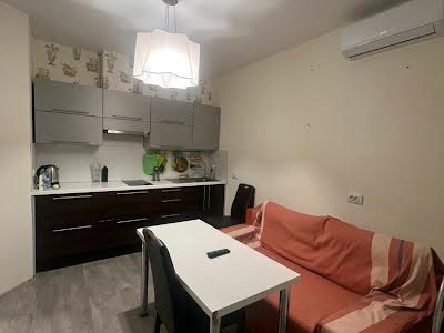 квартира за адресою Вишгородська вул., 45