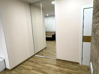 квартира за адресою Київ, Дніпровська набережна вул., 16-Г