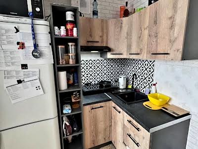 квартира по адресу с. Святопетровское, Тепличная ул., 48