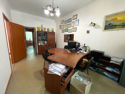 комерційна за адресою Київ, Чоколівський бульв., 30
