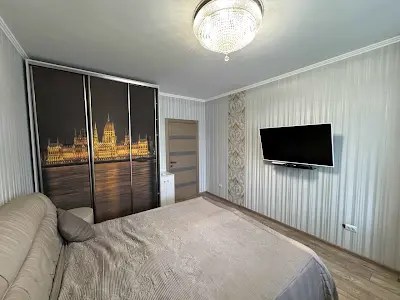 квартира по адресу Бориса Гмыри ул., 4