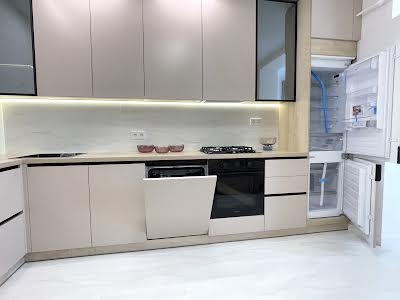 квартира по адресу с. Софиевская борщаговка, Мартинова просп., 20