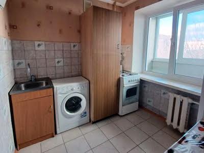 квартира за адресою Науки просп., 13