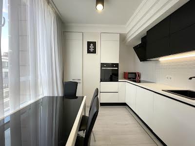квартира по адресу Практичная ул., 3