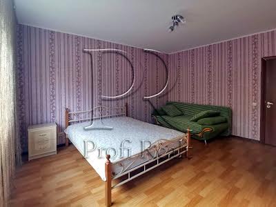 квартира за адресою Метрологічна вул., 9-В