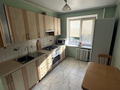 квартира по адресу Науки просп., 18