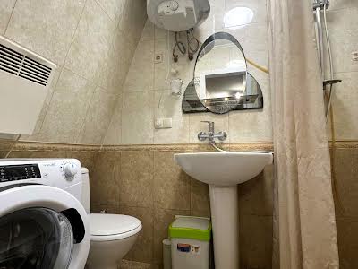 квартира за адресою Красицького вул., 8