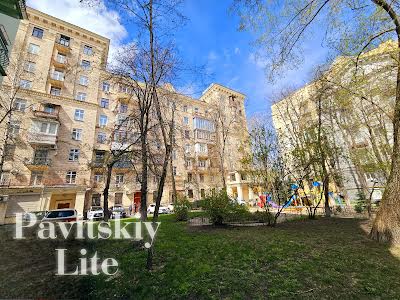 коммерческая по адресу Заньковецкой ул., 8