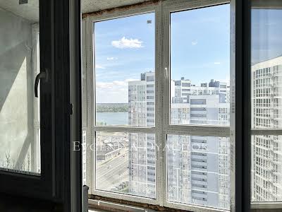 квартира по адресу Ревуцкого ул., 40-Б