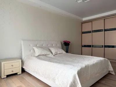 квартира за адресою Лесі Українки бульв., 12