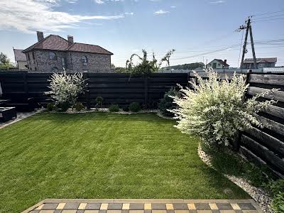 будинок за адресою Юності вул., 8