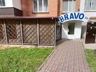 комерційна за адресою Будівельників вул., 2