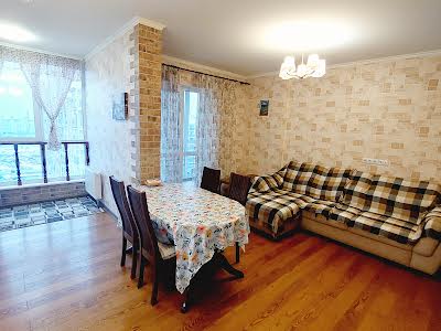 квартира за адресою Метрологічна вул., 9-В