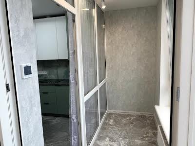 квартира за адресою Олександра Олеся вул., 5А