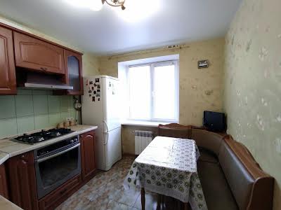 квартира по адресу Половецкая ул., 16