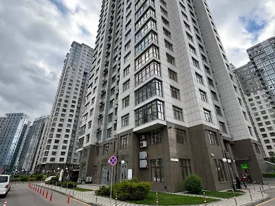 коммерческая по адресу Андрея Верхогляда ул. (Михайла Драгомирова), 15