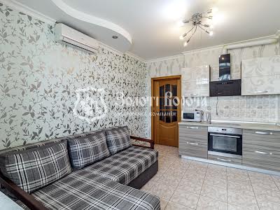 квартира за адресою Пономарьова вул., 26