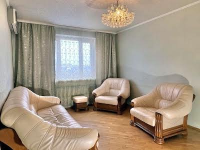 квартира по адресу Болградская, 34