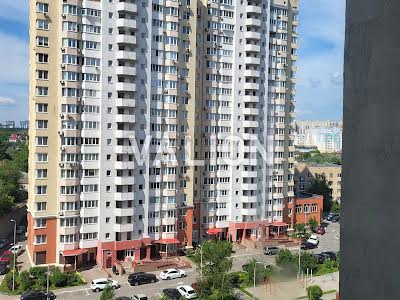 квартира за адресою Білицька вул., 18
