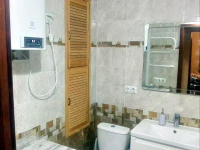 квартира по адресу Софии Русовой ул., 3