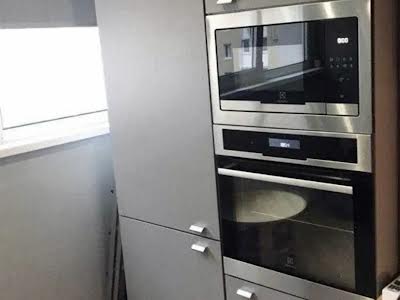 квартира за адресою Академіка Глушкова просп., 9е