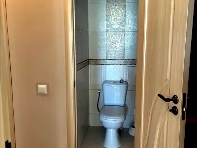 квартира за адресою Київ, Лаврська вул. (Січневого Повстання), 4в