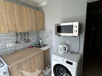 квартира за адресою Малишка, 27