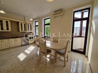 квартира за адресою Київ, Пирогова вул., 6-А