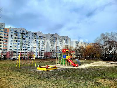 квартира по адресу Юності ул., 4