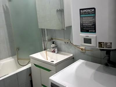 квартира за адресою Київ, Юрківська вул., 28