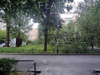 квартира за адресою Русанівська набережна вул., 12