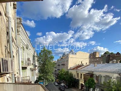 квартира за адресою Київ, Михайлівська вул., 18-А