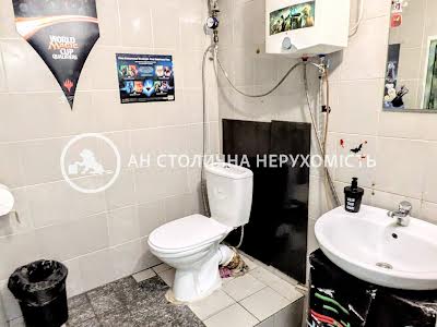 комерційна за адресою Київ, Джона Маккейна вул. (Івана Кудрі), 35А