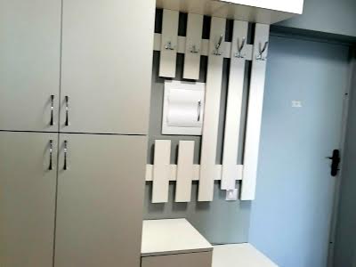 квартира по адресу Ревуцкого ул., 40-В