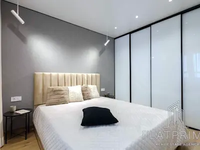 квартира за адресою Озерна, 27а