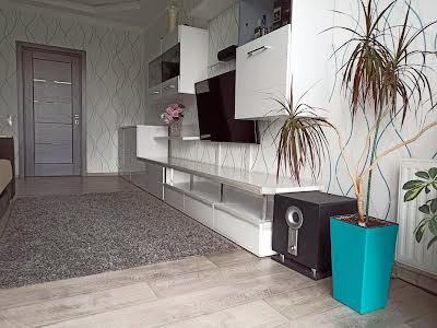 квартира за адресою Драгоманова вул., 2Б