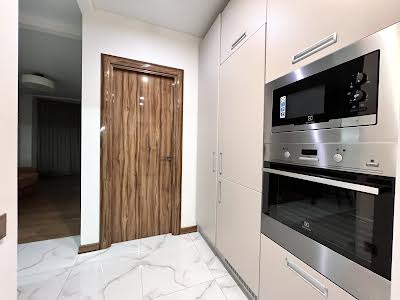 квартира по адресу Киев, Драгоманова ул., 2-Б
