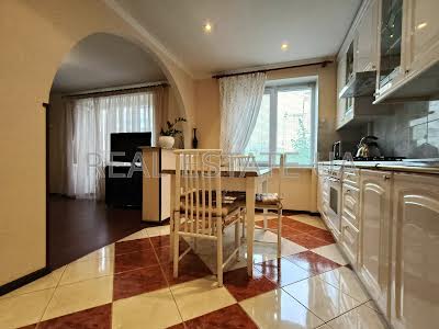 квартира по адресу Ковпака ул., 3